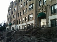 Glenwood Hill in Jersey City, NJ - Foto de edificio - Building Photo