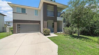 2587 Temple St in Sarasota, FL - Building Photo
