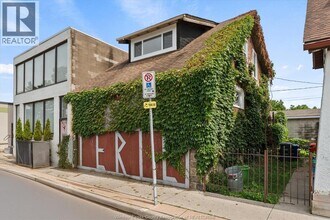 963 Erie St E in Windsor, ON - Building Photo - Building Photo