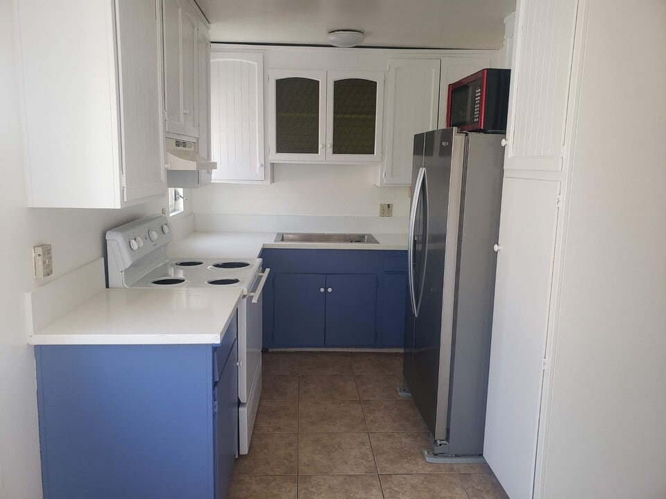 4475 Dale Ave, Unit 211 in La Mesa, CA - Building Photo