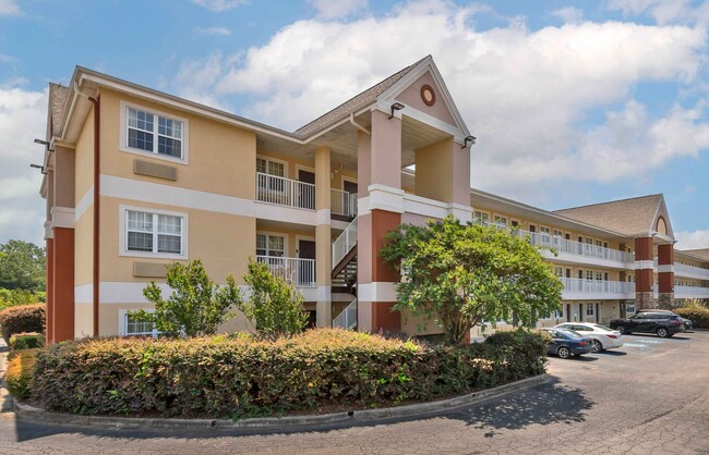 Extended Stay America in Columbia, SC - Building Photo - Building Photo