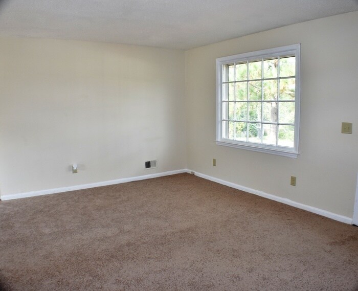 305 Dixiana Dr Rentals in Gaston, SC