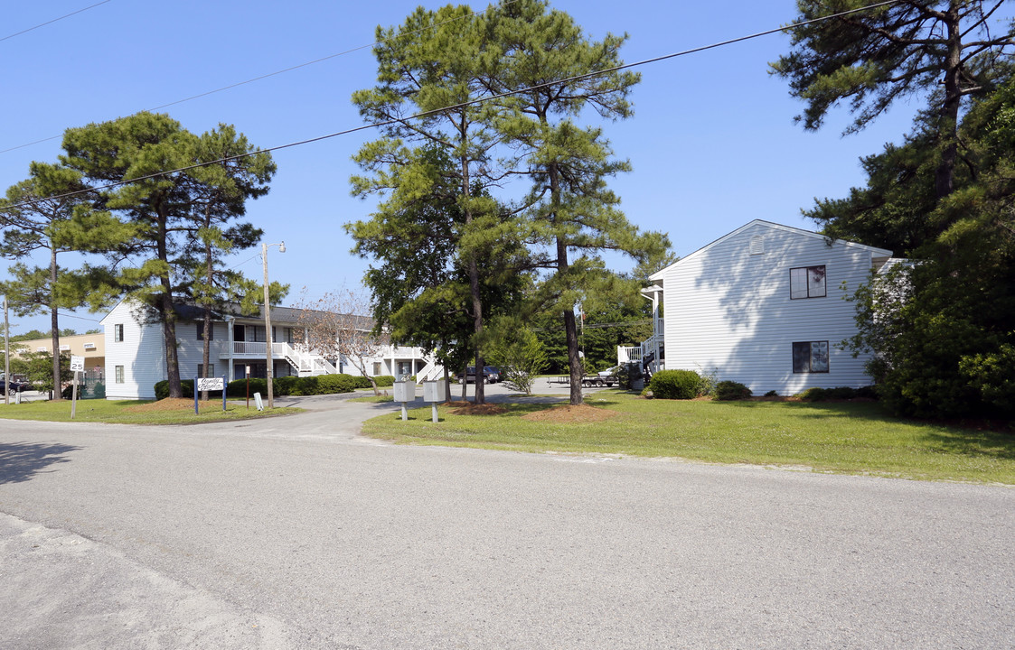 Sandy Lane Apartments in Myrtle Beach, SC - Building Photo