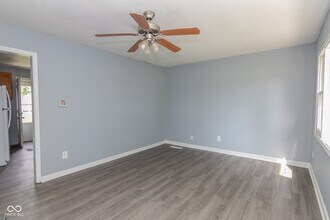 290 Ardmoor Dr in Whiteland, IN - Building Photo - Building Photo