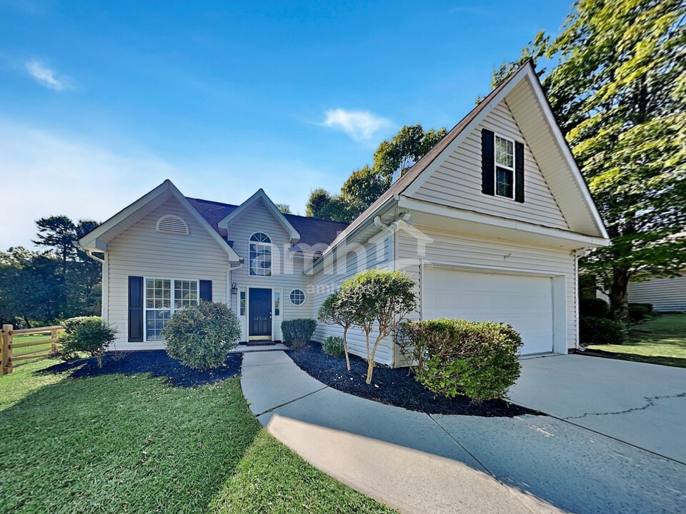 12528 Cardinal Point Rd in Charlotte, NC - Building Photo