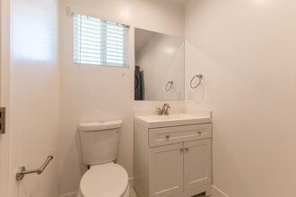 10342 Dempsey Ave in Granada Hills, CA - Building Photo - Building Photo