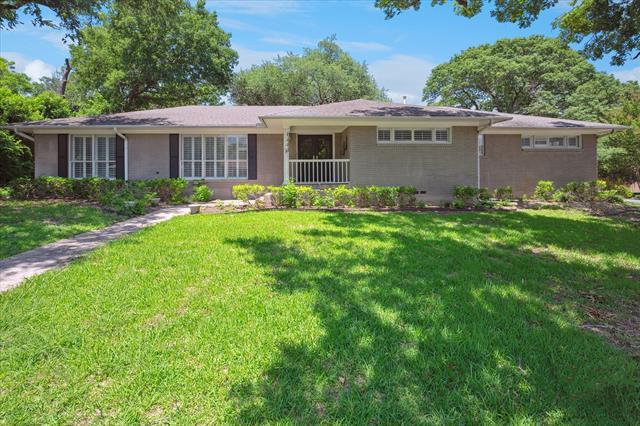 6441 Linden Ln in Dallas, TX - Building Photo