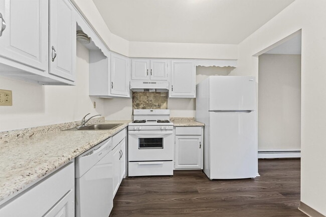 property at 23700 W Warren Ave