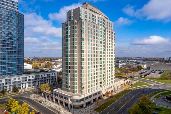 May Tower II in Toronto, ON - Building Photo - Building Photo