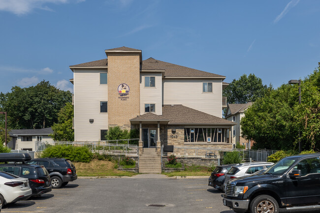 Madawan Apartment in Ottawa, ON - Building Photo - Building Photo