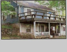 73 W Wolfcreek Rd in Lakemont, GA - Building Photo - Building Photo