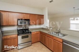 316 Meagan St in Waxahachie, TX - Building Photo - Building Photo