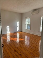 463 N Main St in Wallingford, CT - Building Photo - Building Photo