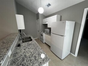 11005 Tridens Ct in Houston, TX - Building Photo - Building Photo