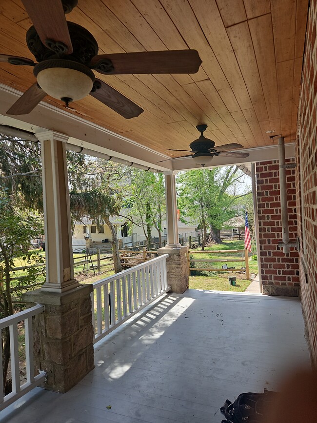 property at 226 N Ridge Ave