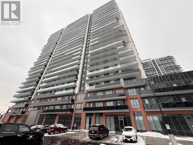 2545-2545 Simcoe St N