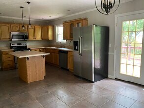 335 E 17th St in Cookeville, TN - Building Photo - Building Photo