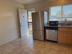 1265-1271 Parkington Ave in Sunnyvale, CA - Building Photo - Building Photo