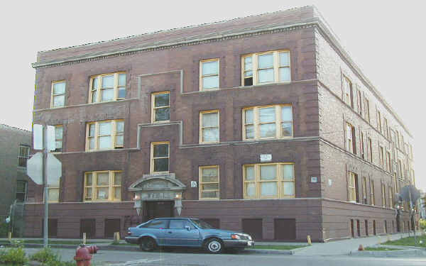 1863-1865 S Lawndale Ave in Chicago, IL - Building Photo