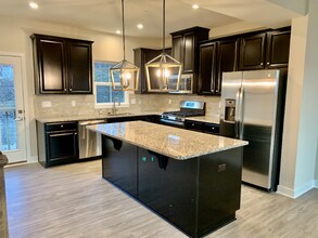 115 Moyer Hill Dr in Cranberry Township, PA - Building Photo - Building Photo