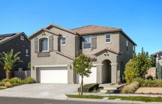 11293 N Alicante Dr in Fresno, CA - Building Photo