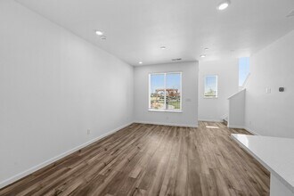 6817 Huddersfield Pl in Castle Pines, CO - Building Photo - Building Photo