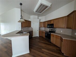3910 Gibraltar Dr in Corpus Christi, TX - Building Photo - Building Photo