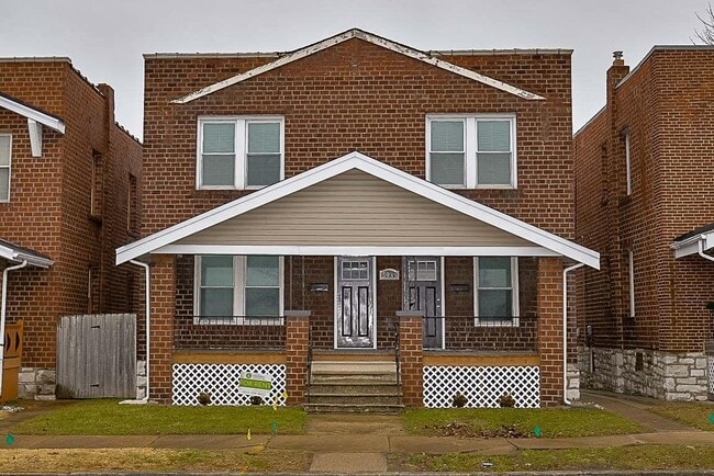 property at 5933 Southwest Ave