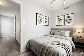 801-817 W 5th Ave in Lancaster, OH - Building Photo - Building Photo