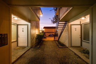 West 1901 in Fort Worth, TX - Building Photo - Building Photo