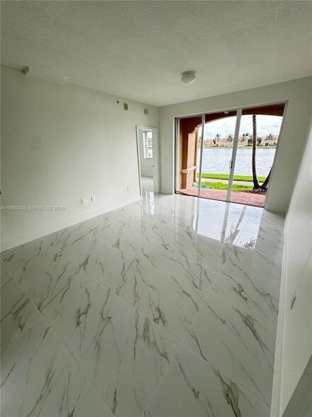 6360 NW 114th Ave, Unit 206 in Doral, FL - Building Photo - Building Photo