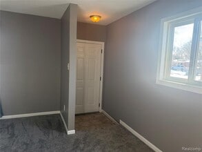 7970 Campbell St in Taylor, MI - Building Photo - Building Photo