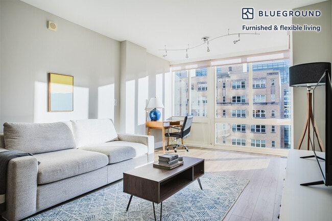 2221 I St NW