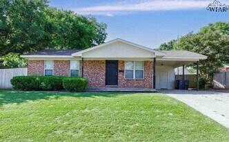 1309 Harvey Dr in Wichita Falls, TX - Building Photo