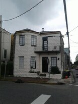 245 Lincoln St in Savannah, GA - Building Photo