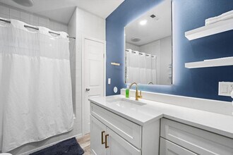 1408 W Ohio St in Chicago, IL - Building Photo - Building Photo