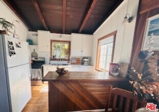 22844 Pacific Coast Hwy in Malibu, CA - Building Photo - Building Photo