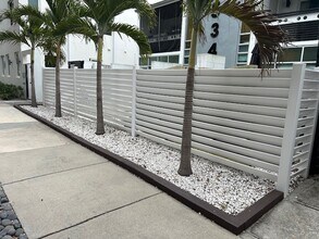 534 4th Ave S, Unit 2W in St. Petersburg, FL - Foto de edificio - Building Photo