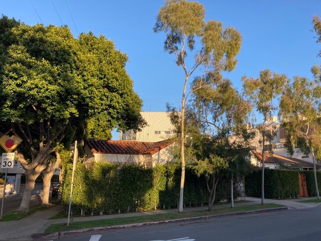 property at 3936 Beethoven St