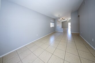 6807 W Quailwood Way in Tucson, AZ - Building Photo - Building Photo