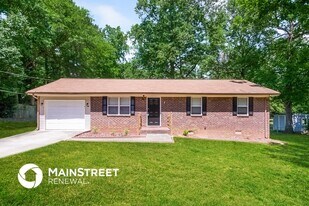 115 Pleasant Valley Rd in Mcdonough, GA - Building Photo