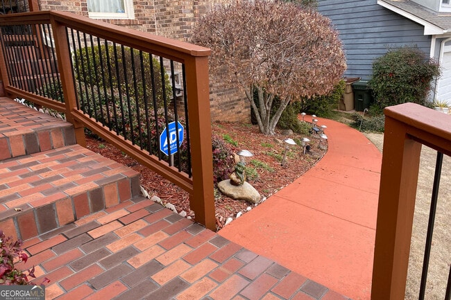 3550 River Trace Dr in Alpharetta, GA - Building Photo - Building Photo