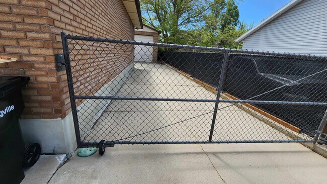 1430 E 900 S in Springville, UT - Building Photo - Building Photo