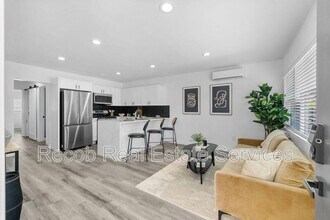 5106-5116 69th St in San Diego, CA - Building Photo - Building Photo
