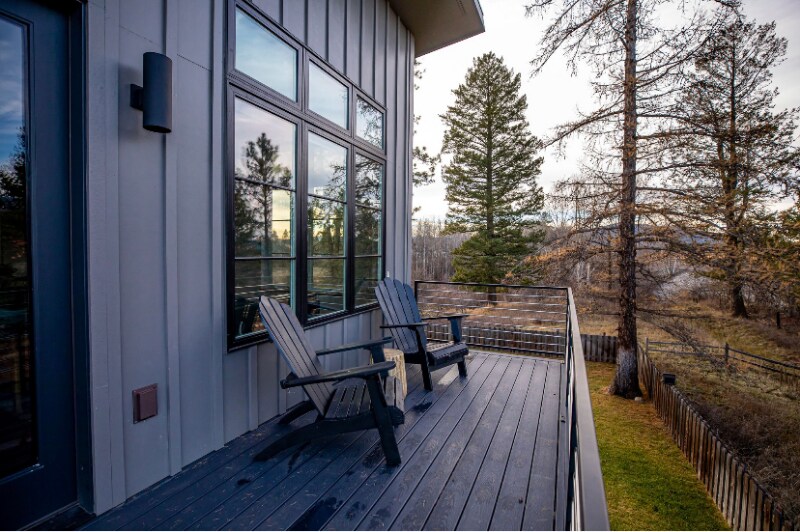 156 Wild Rose Ln in Whitefish, MT - Building Photo