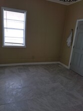 9 Francis St, Unit A in Charleston, SC - Building Photo - Building Photo