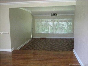 334 Velarde Ave in Coral Gables, FL - Building Photo - Building Photo