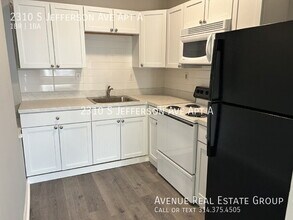 2310 S Jefferson Ave in St. Louis, MO - Building Photo - Building Photo
