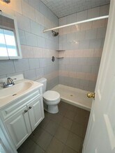 355 Bayville Ave in Bayville, NY - Building Photo - Building Photo