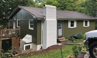 151 Green Briar Ln, Unit 2 in Boone, NC - Building Photo